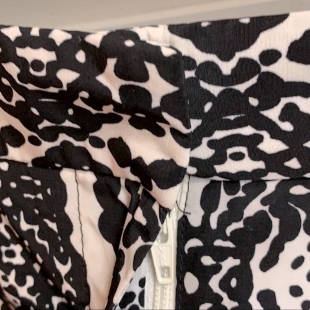 LOFT Short w pockets - Picture 6 of 7